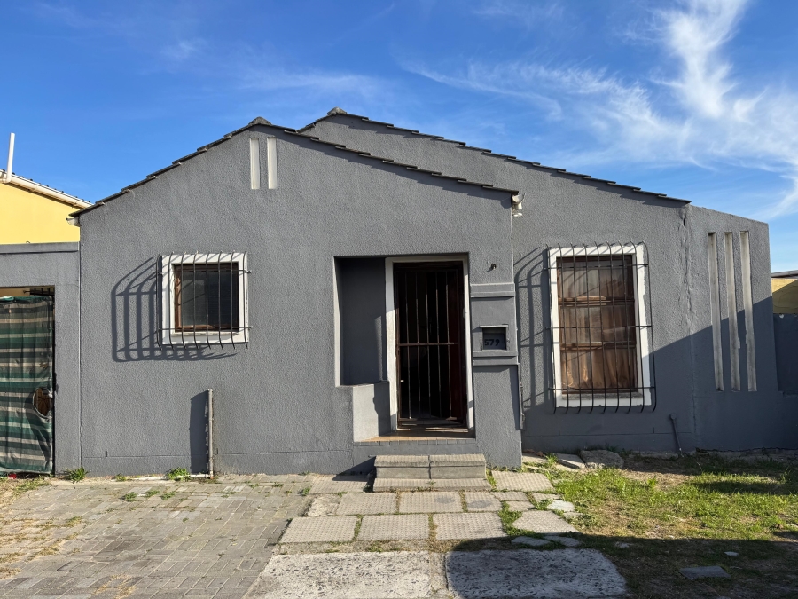3 Bedroom Property for Sale in Hillcrest Heights Western Cape
